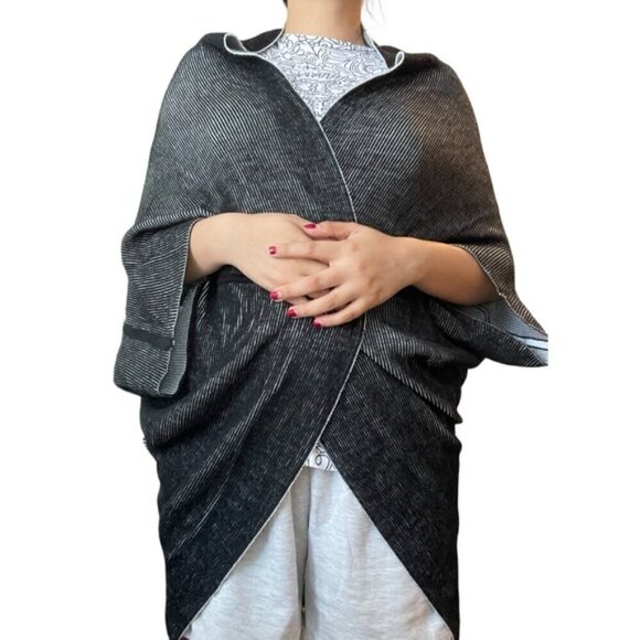 Lululemon Exaltation Wrap Black / Silver Ice One Size - Picture 4 of 8